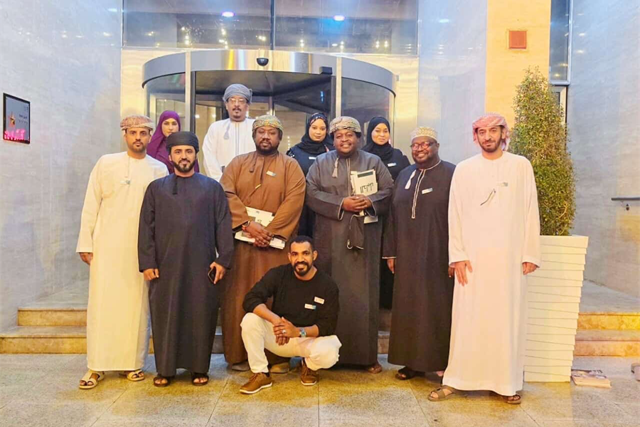 الجمعية العمانية للمسرح تبتعث 14 عضواً للمشاركة في أيام الشارقة